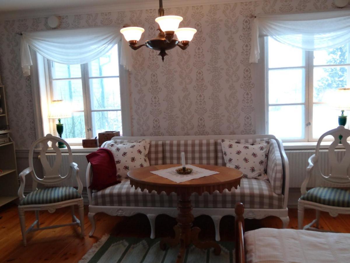 Roeda Stugan Hedemora Extérieur photo